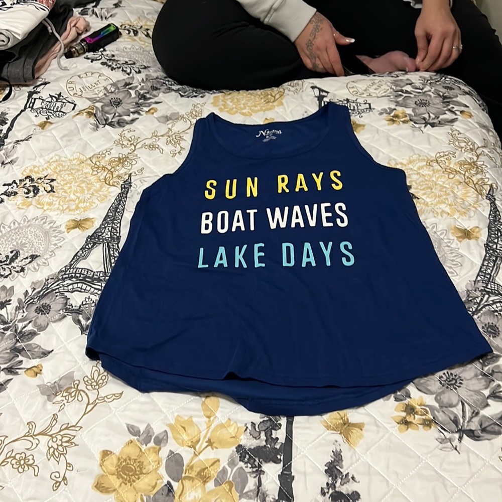 Natural Reflections tank top, small never worn